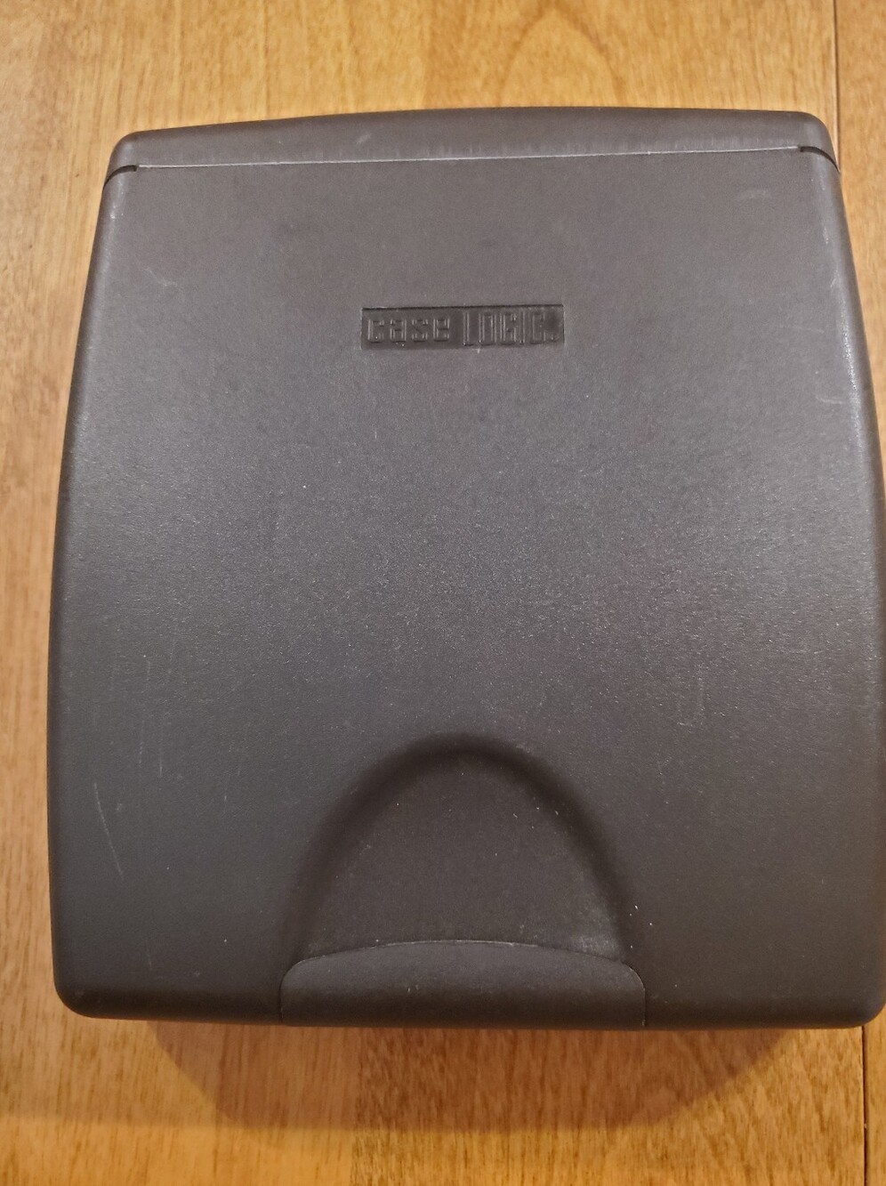 Vintage Case Logic Hard CD Storage Case For 12 Cds